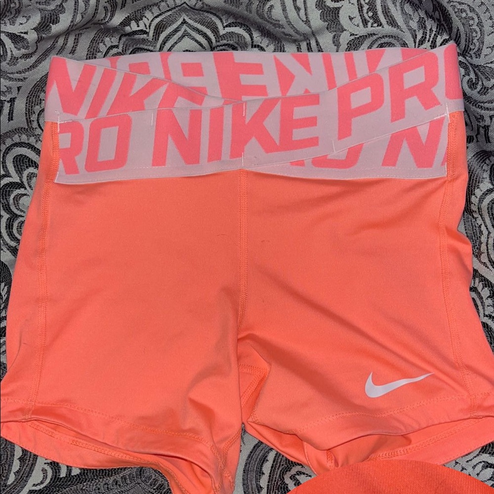 nike spandex